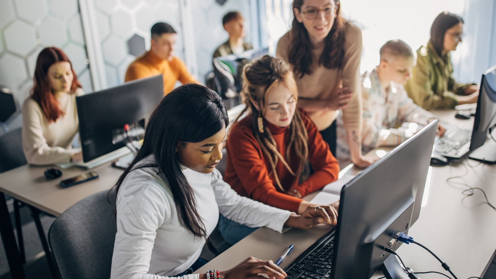 about healthy visions-relevant programs-youth programs in cincinnati and northern kentucky-- helethy visions